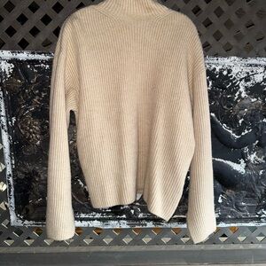 H&M Beige Ribbed Turtleneck Sweater